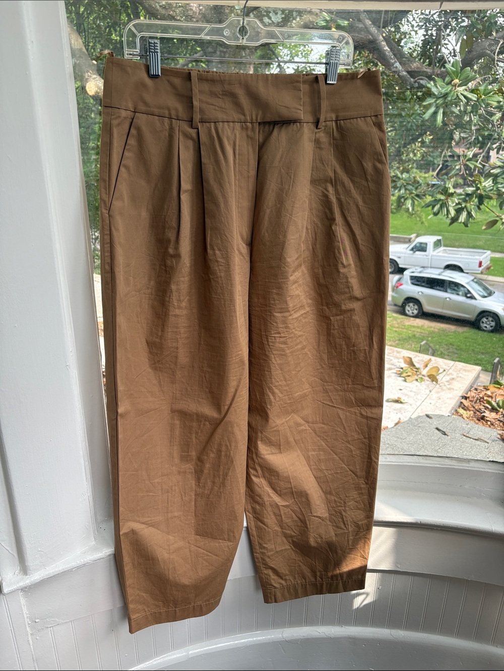 Wide Leg Women's Tapered Crop Pants in Brown-Large